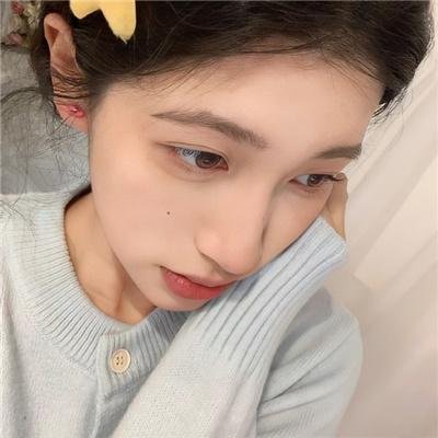 男孩